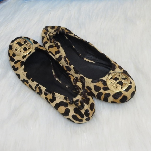 Tory Burch Shoes - LIKE NEW! Tory Burch *12* Reva Fur Flats